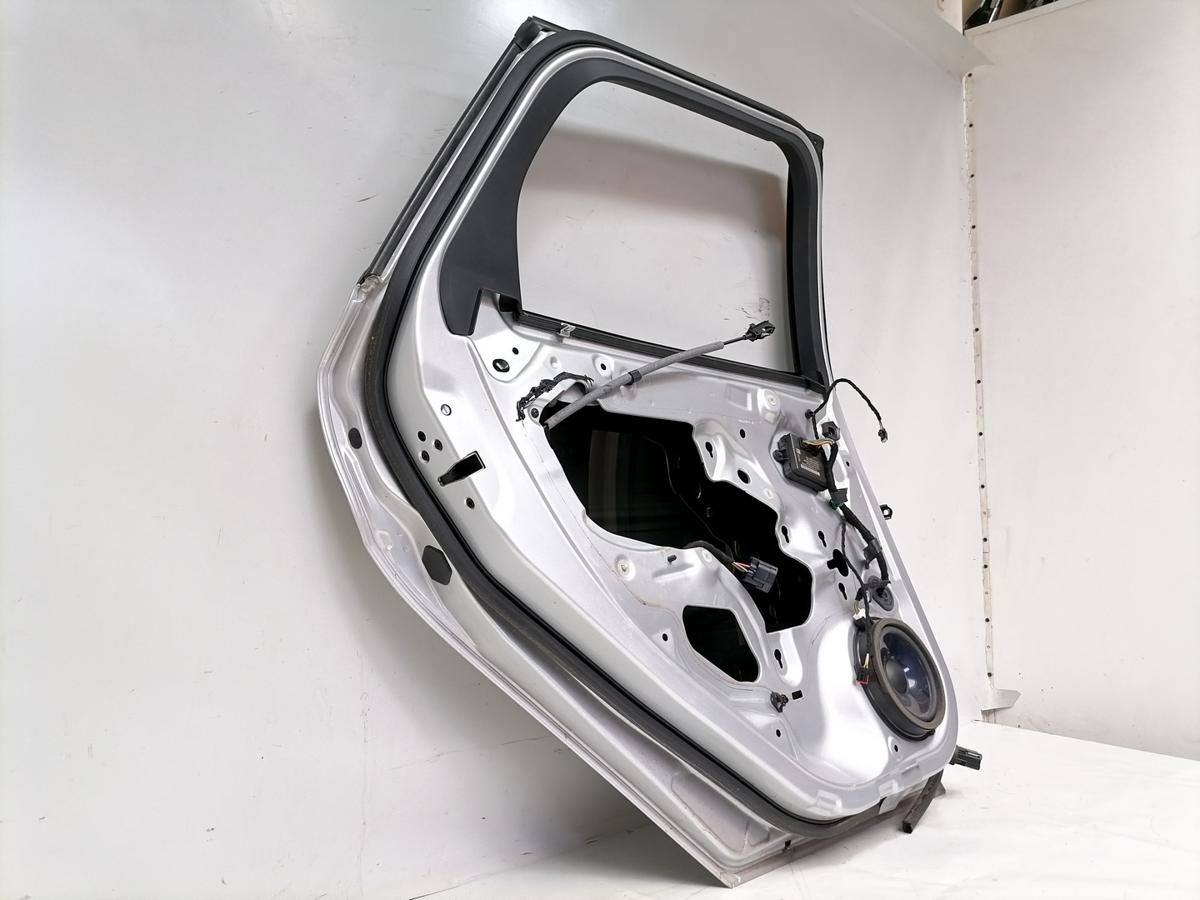 Ford Focus 3 original T&uuml;r hinten links Polar Silber Kombi Rohbau Bj.2013